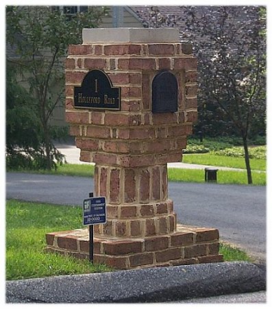 A custom brick mailbox